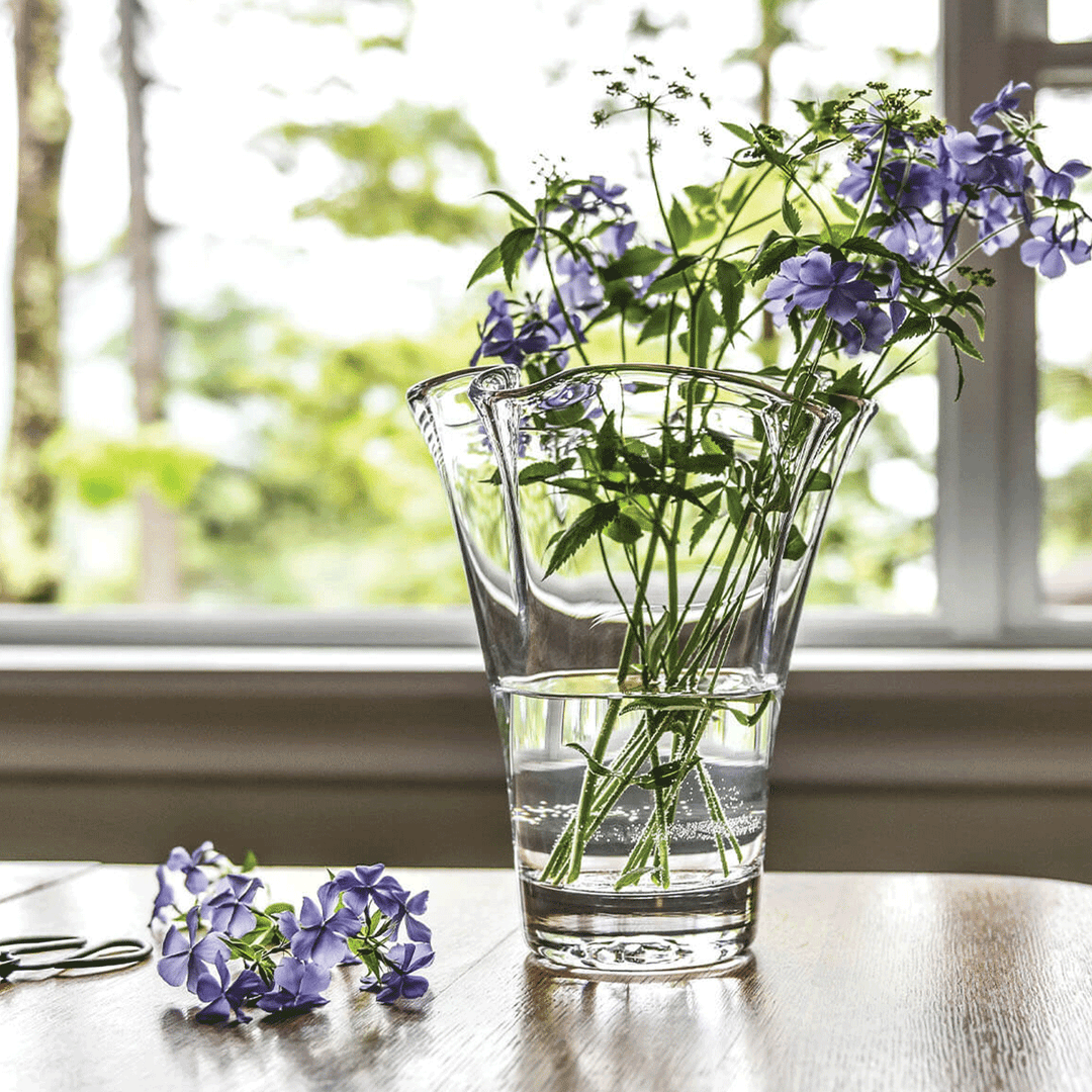 Simon Pearce Anemone Small Vase