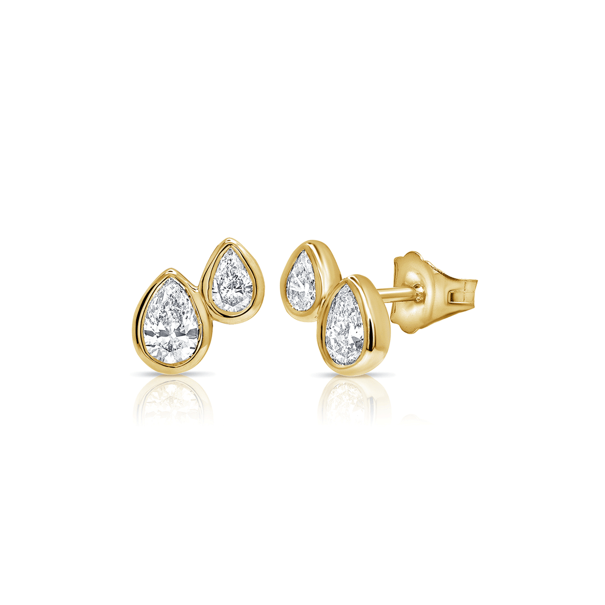 14k Yellow Gold &amp; 0.68ct Pear Diamond Studs