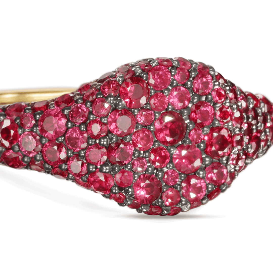 David Yurman Petite Pavé Pinky Ring 18K Yellow Gold with Red Rubies, 7mm