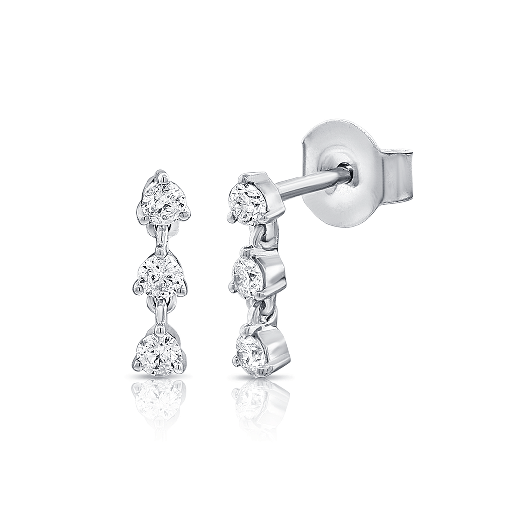14k White Gold and 0.25 Total Weight Diamond Drop Earrings