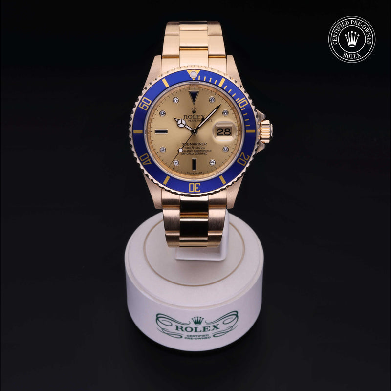 Submariner Date M16618-0001