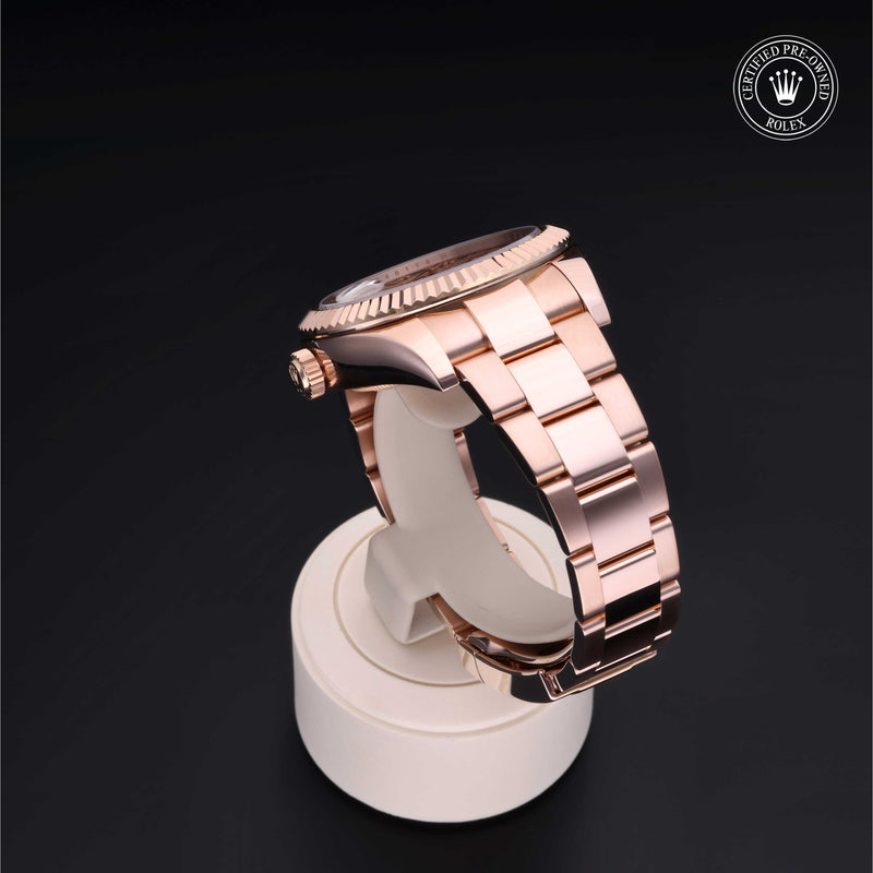 Sky-Dweller M326935-0004