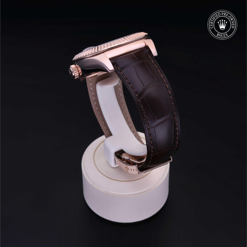 Sky-Dweller M326135-0001