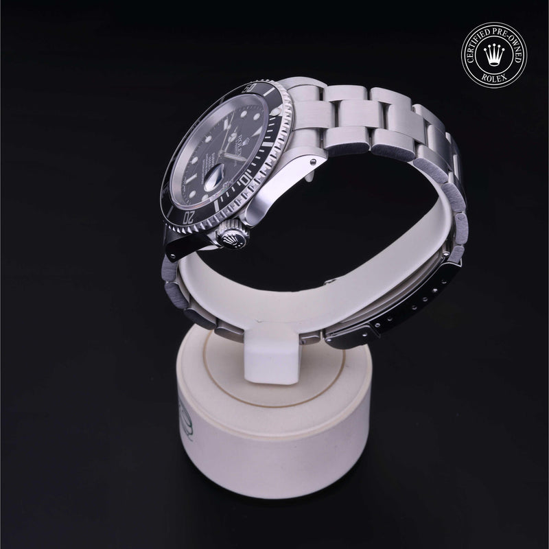 Submariner Date M16610-0006
