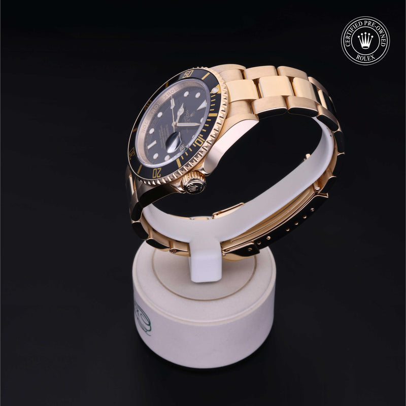 Submariner Date M16618LN-0005