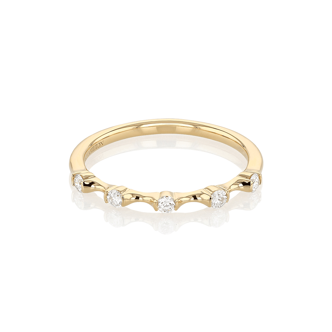 Wave 18k Yellow Gold Single Row Diamond .15 Total Weight Ring