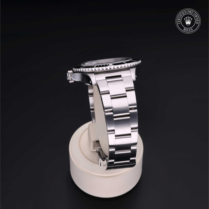 Submariner Date M16610-0004