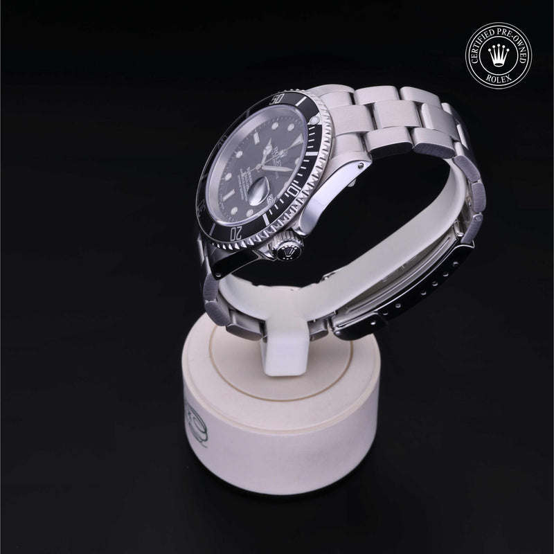 Submariner Date M16610-0006