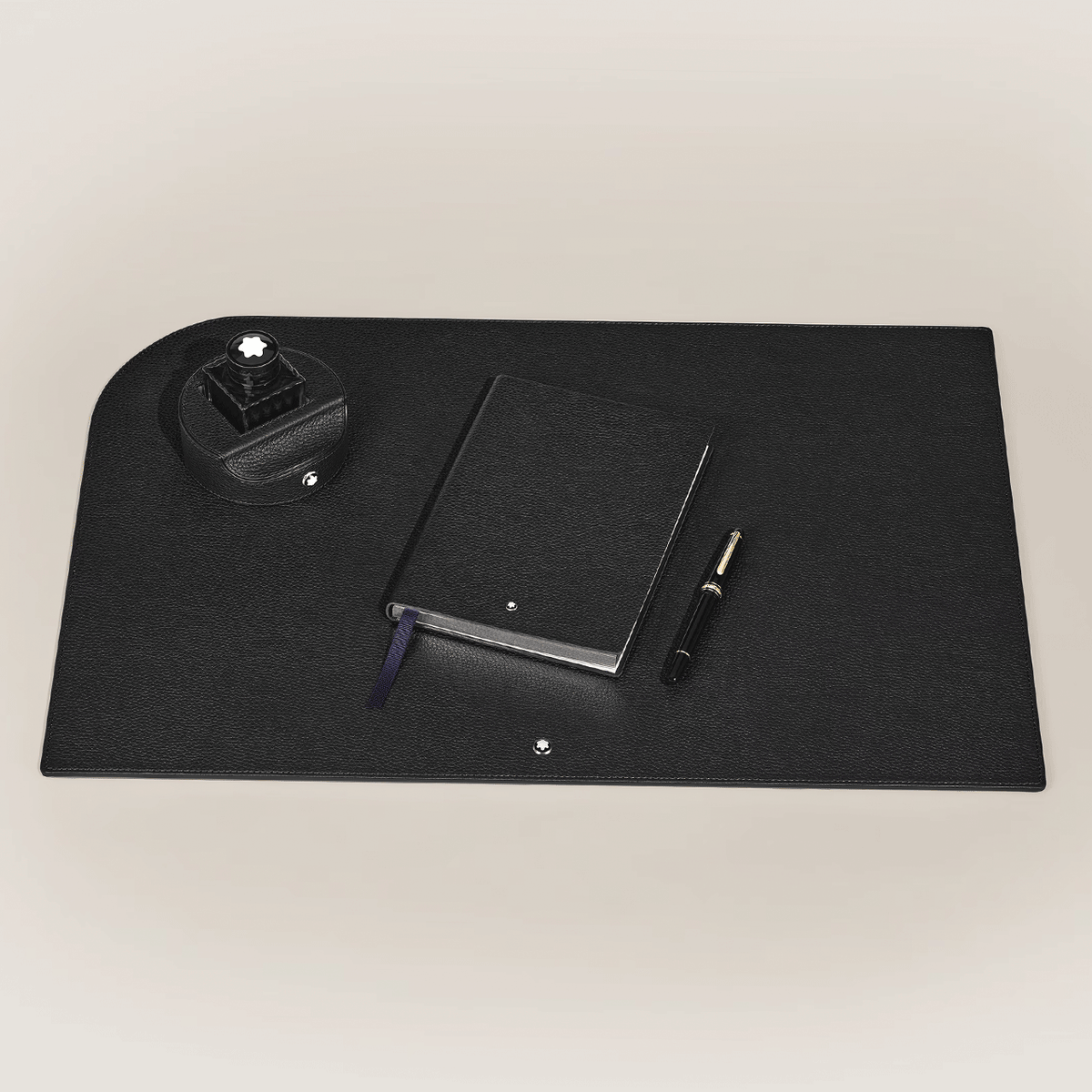 Montblanc Desk Pad in Grain Leather Black