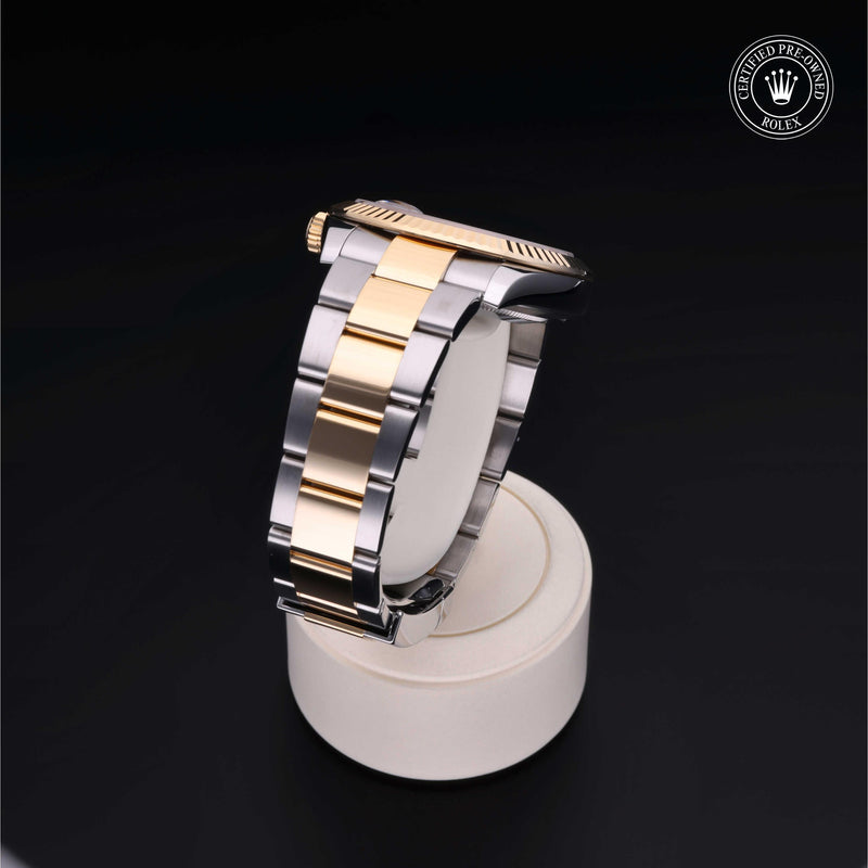 Hamilton Silhouette Collection Origin Platinum and 3.03 Total Weight Diamond Engagement Ring
