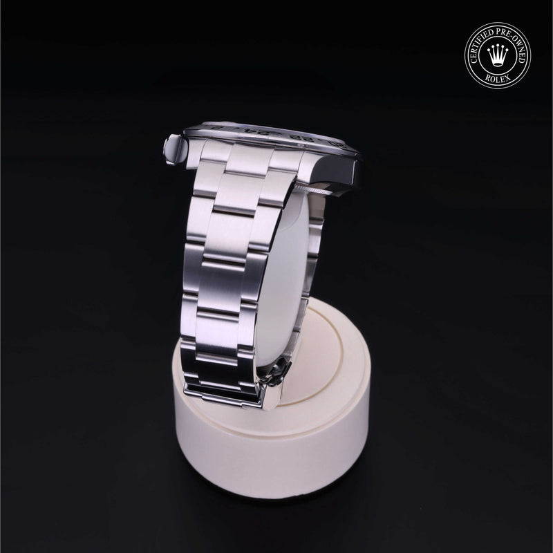 Explorer II M216570-0002