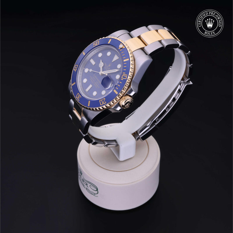 Submariner Date M116613LB-0005