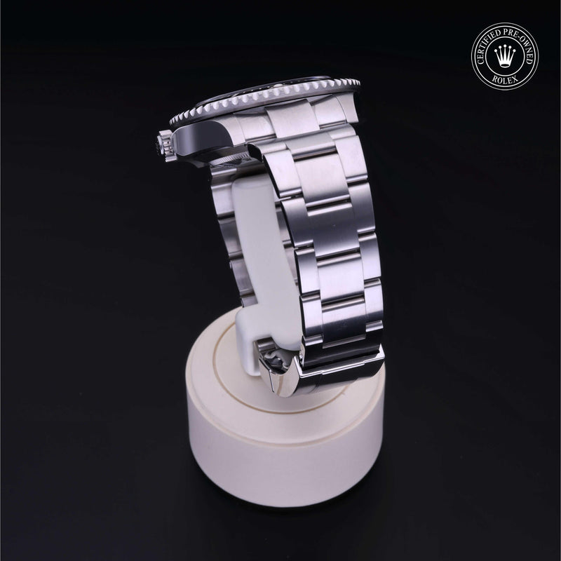 Sea-Dweller M126600-0001