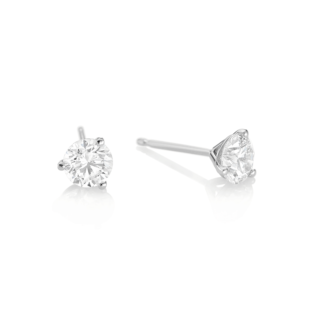 Classic 18k Gold and 1.50 Total Weight Diamond Studs