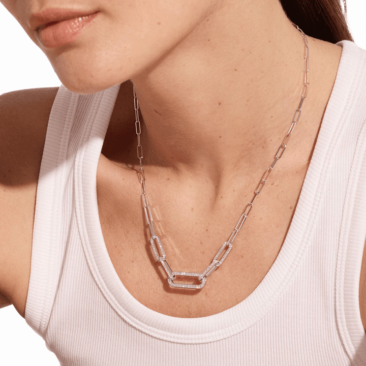 Dinh Van Maillon 18k White Gold and Diamond Necklace