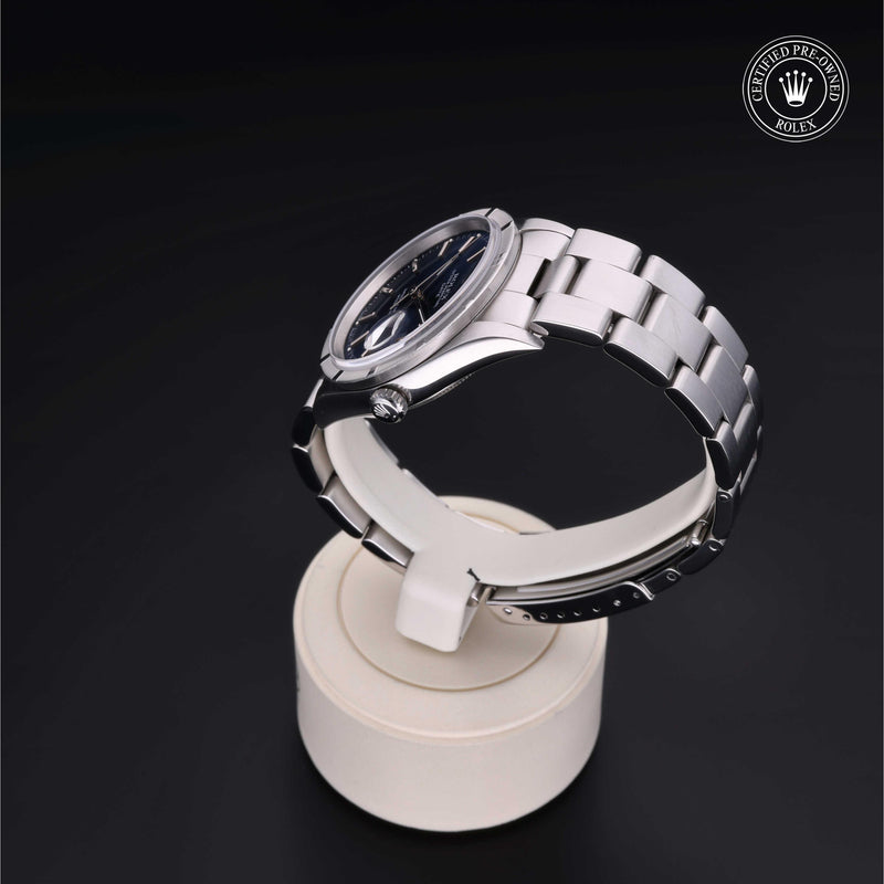 Oyster Perpetual Date M15210-0010