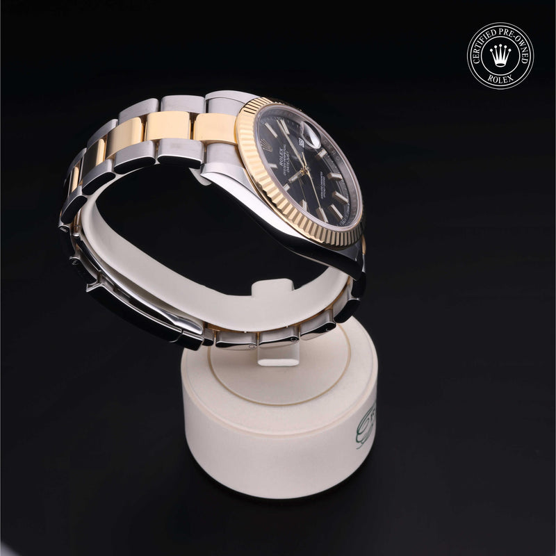 Hamilton Silhouette Collection Origin Platinum and 3.03 Total Weight Diamond Engagement Ring