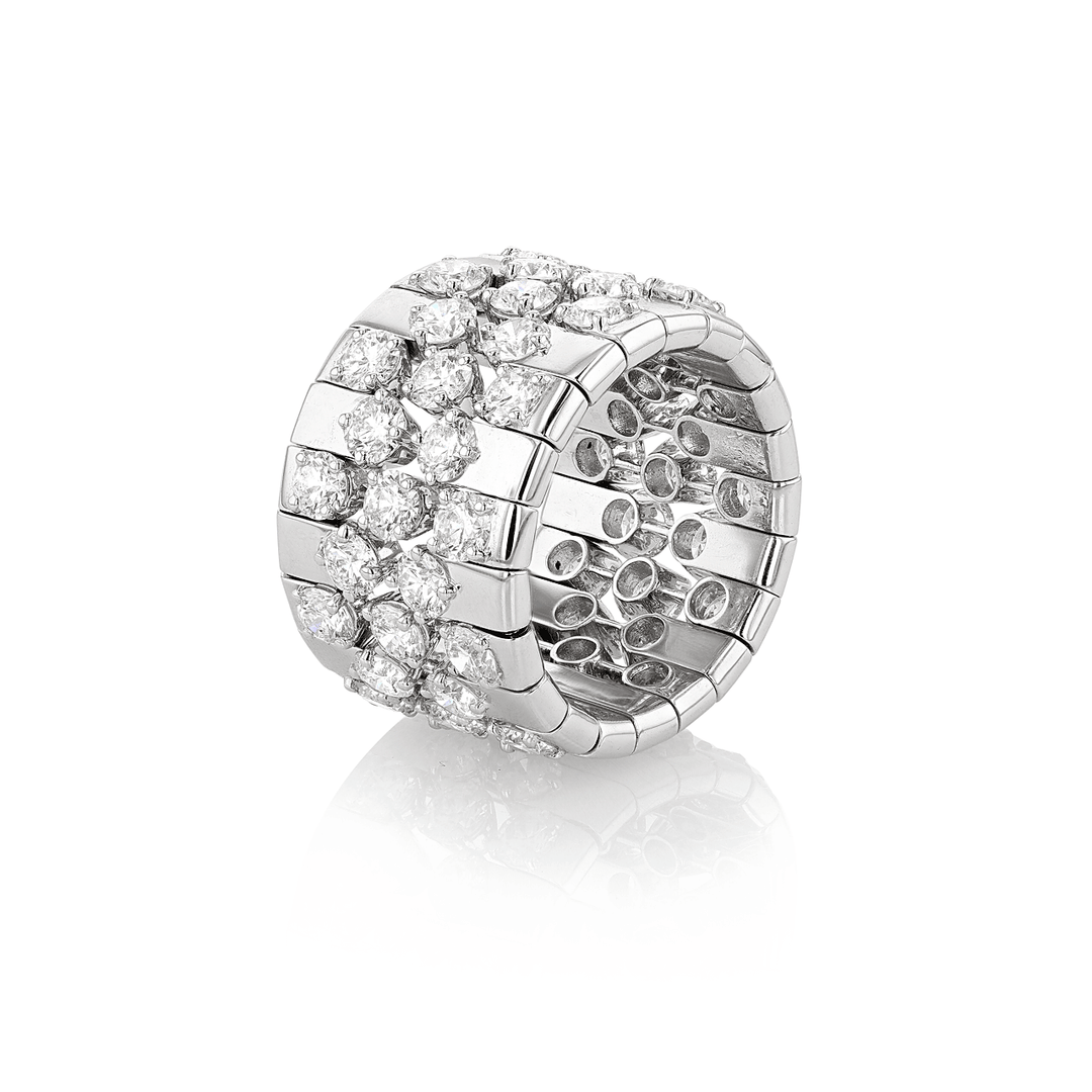 18k White Gold and 6.00 Total Weight Diamond Fashion Band
