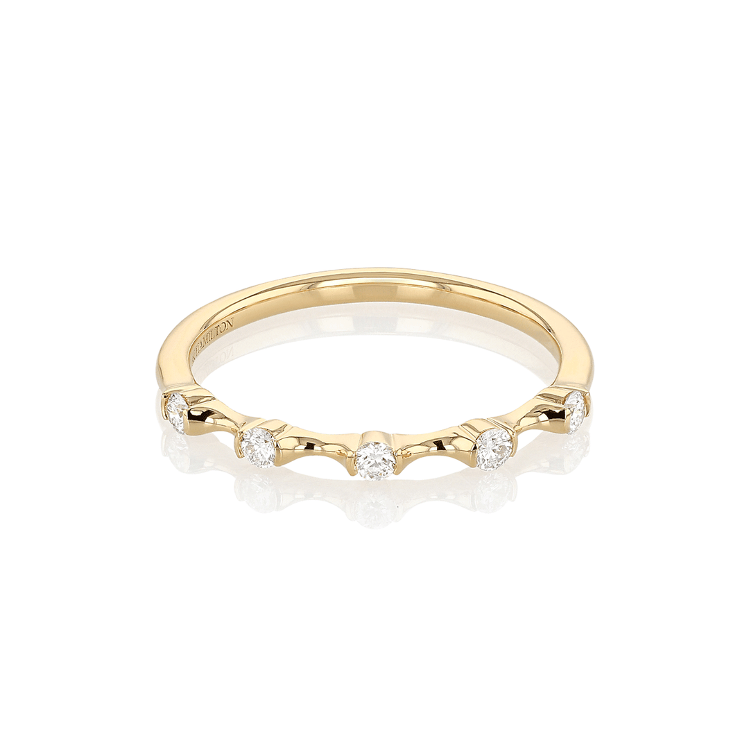 Wave 18k Yellow Gold Single Row Diamond .15 Total Weight Ring