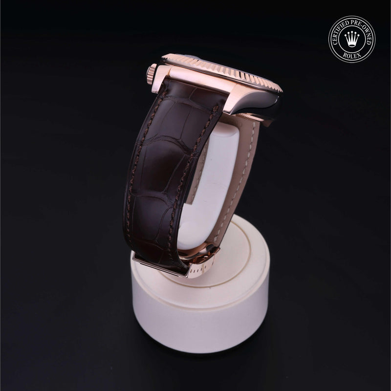 Sky-Dweller M326135-0001