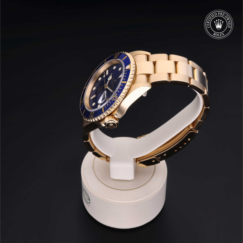 Submariner Date M16618-0007