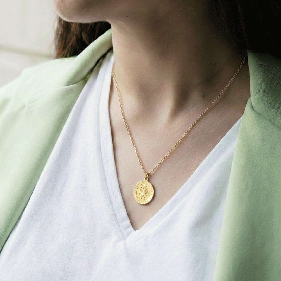 14k Yellow Gold St. Christopher 20mm Pendant with Chain