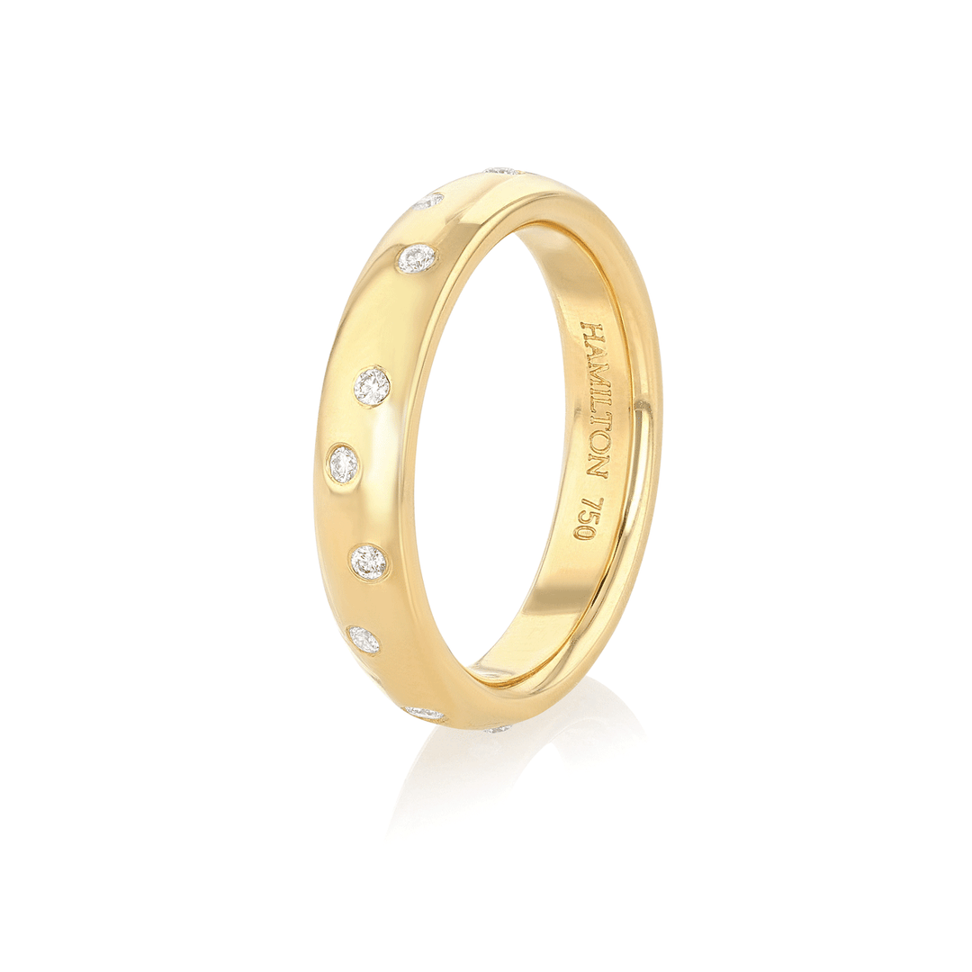 18k Yellow Gold and .25 Total Weight Diamond Comfort Fit Band