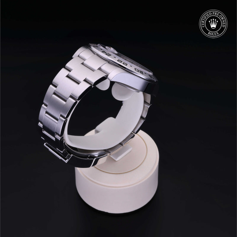 Explorer II M216570-0002