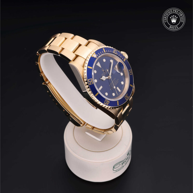 Submariner Date M16618-0007