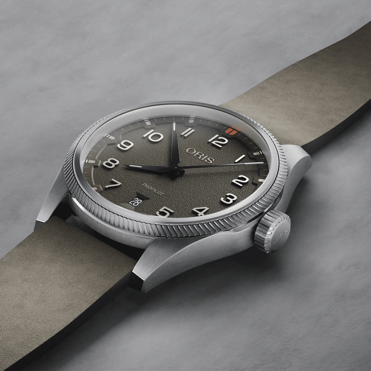 Oris ProPilot Date 01 733 7805 4167-07 620 16LC