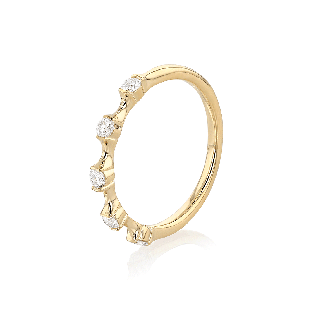 Wave 18k Yellow Gold Single Row Diamond .25 Total Weight Ring