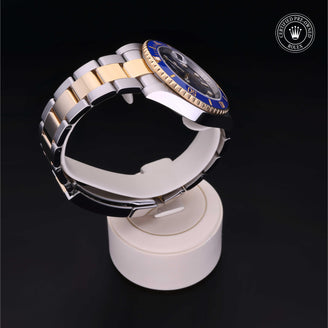 Submariner Date M116613LB-0005