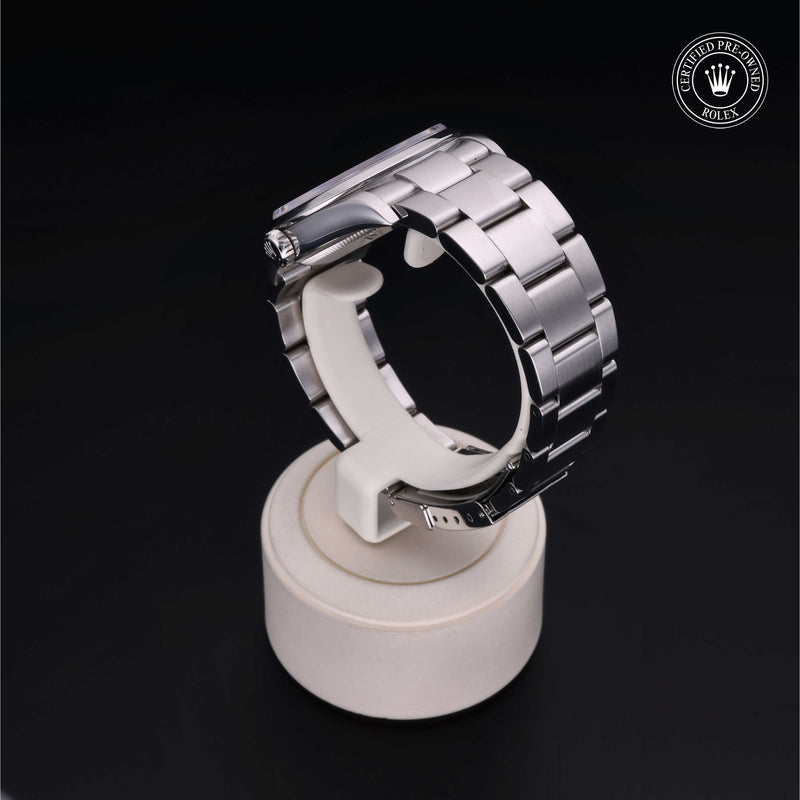 Explorer 36 M114270-0002