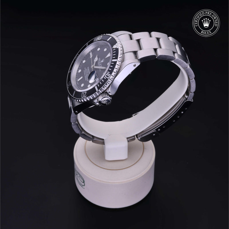 Submariner Date M16610-0006