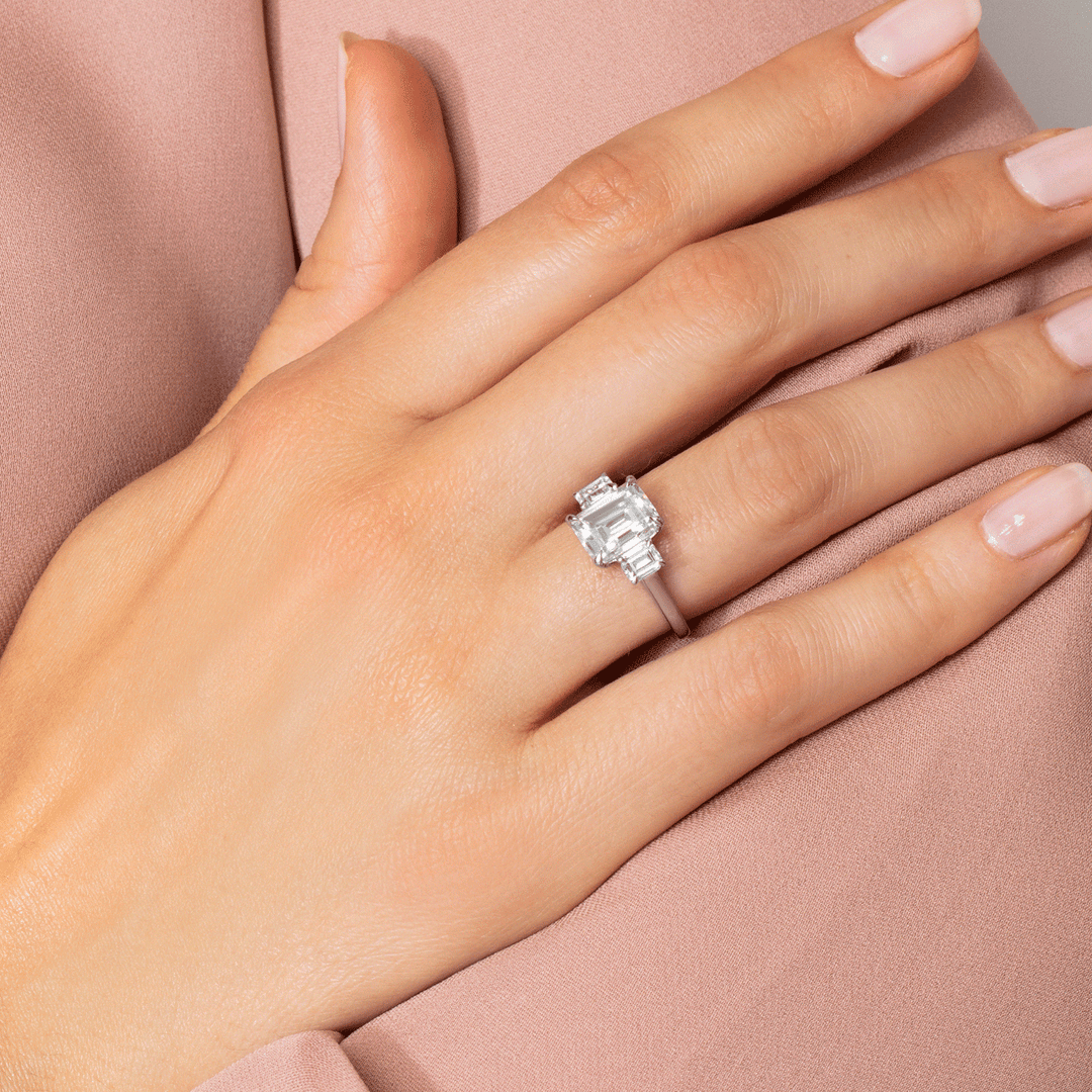 Platinum Three Stone Diamond Engagement Mounting Ring