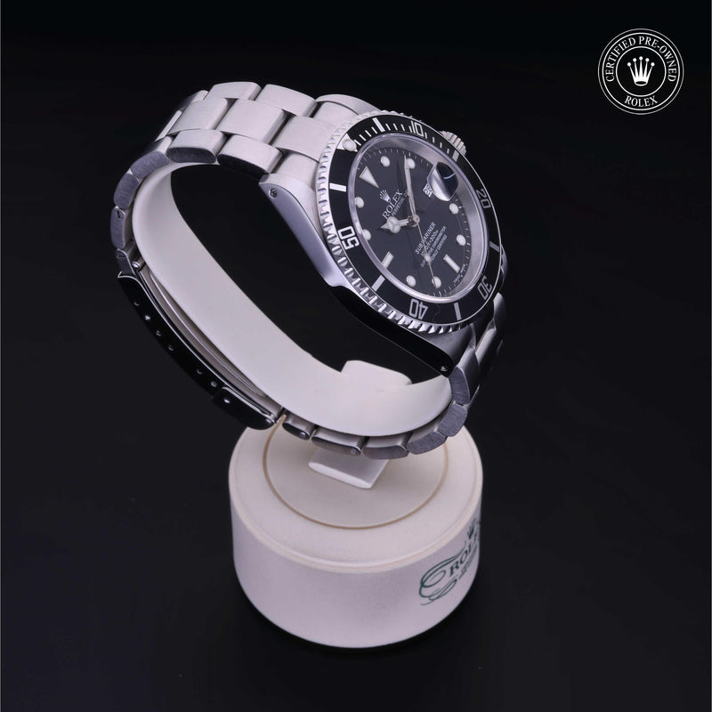 Submariner Date M16610-0006