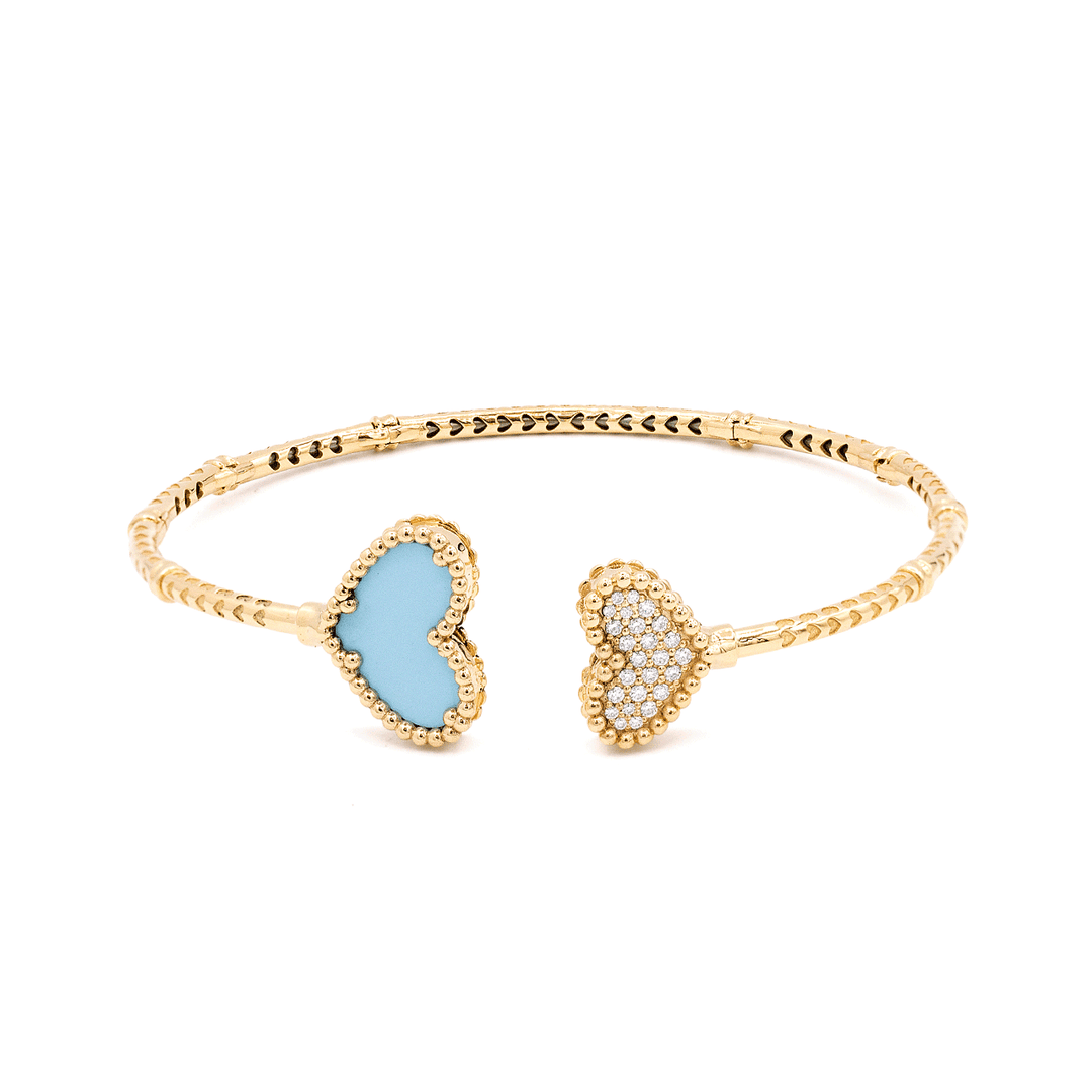 1970's 18k Gold Turquoise Heart Shape and Diamond .25 Total Weight Bracelet