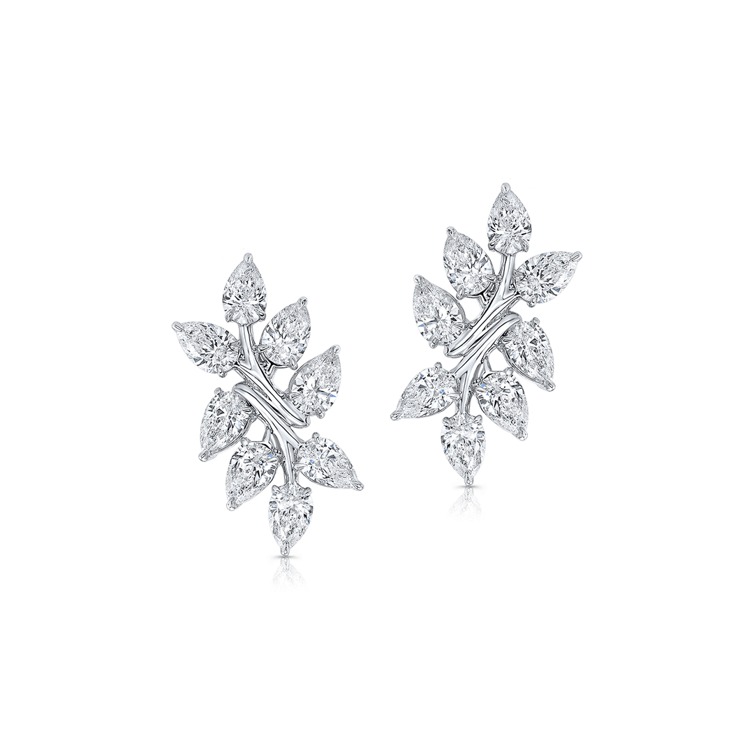 18k White Gold and Pear Shape Diamond 3.15 Total Weight Earrings
