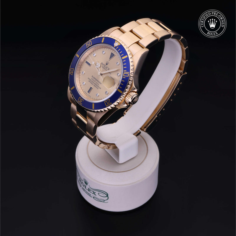 Submariner Date M16618-0001
