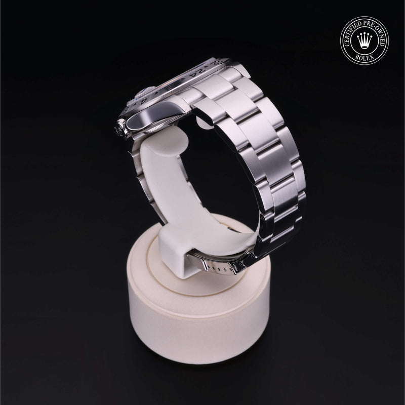 Explorer II M216570-0002