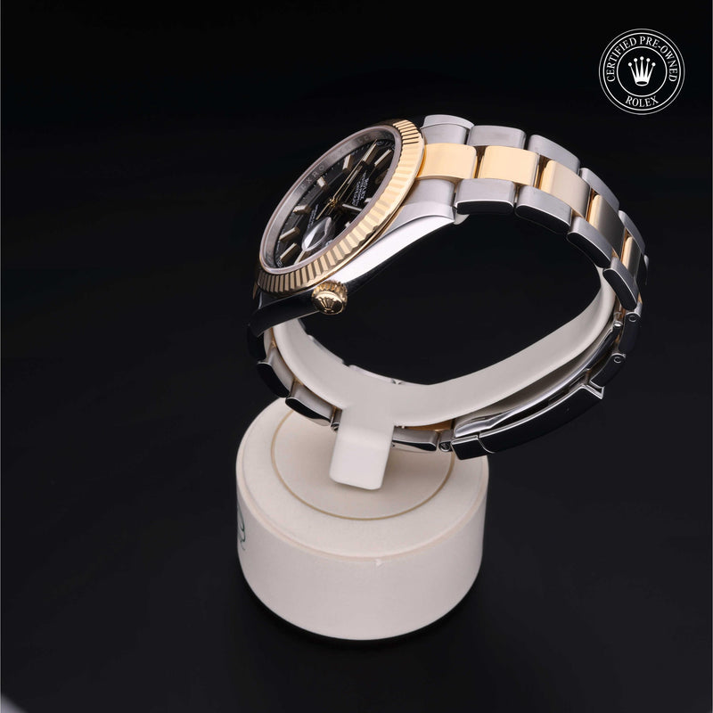 Hamilton Silhouette Collection Origin Platinum and 3.03 Total Weight Diamond Engagement Ring