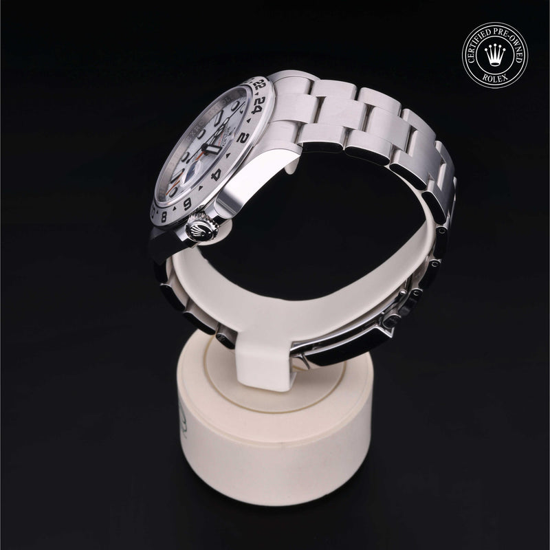 Explorer II M226570-0001