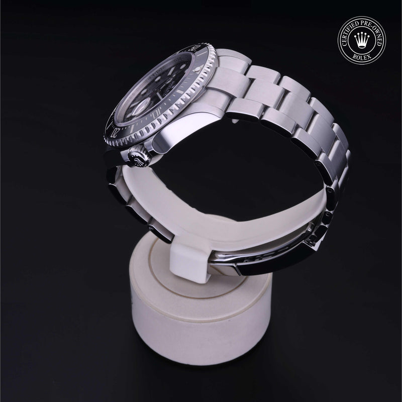 Sea-Dweller M126600-0001
