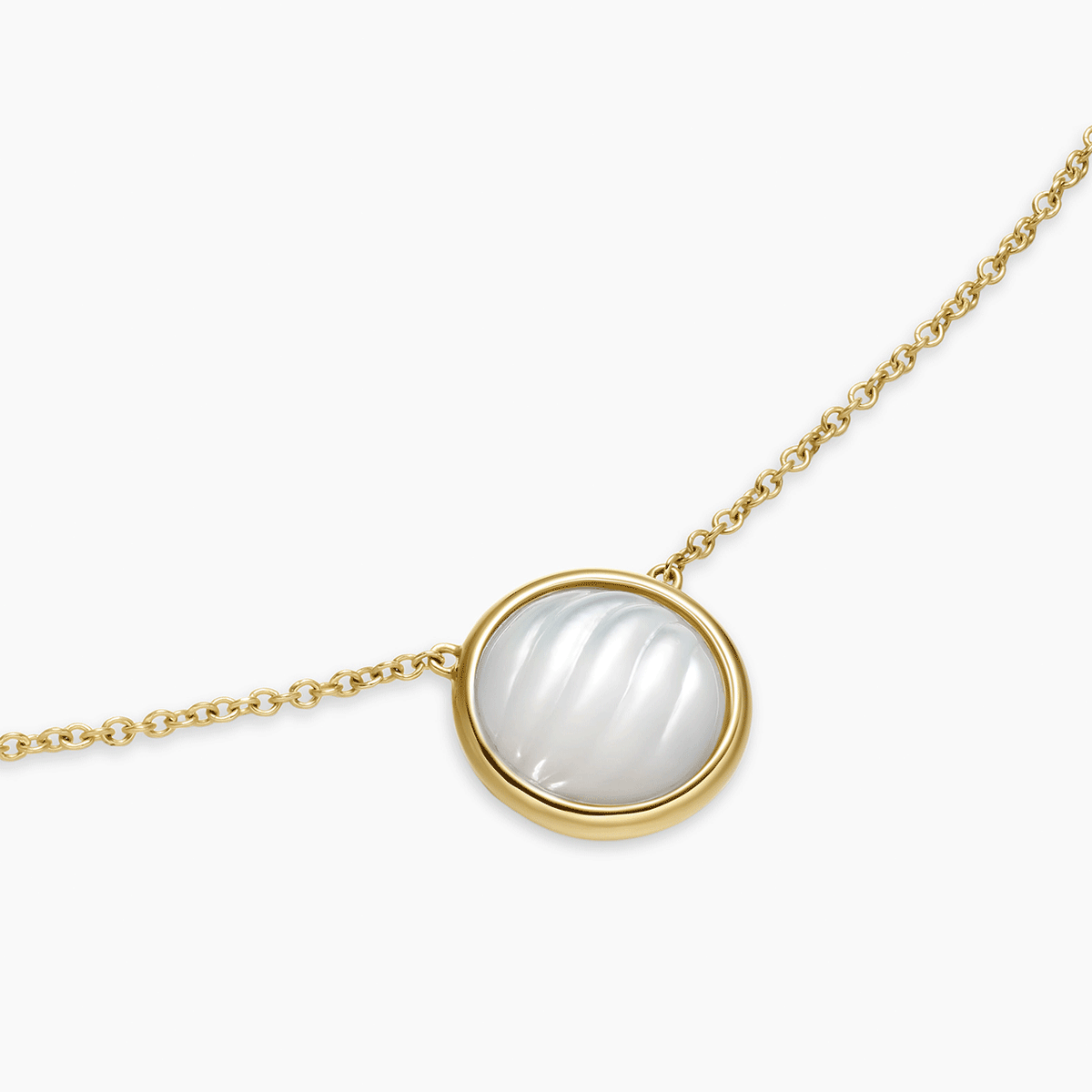 David Yurman Sculpted Cable Pendant Necklace 18K Yellow Gold with Mother of Pearl