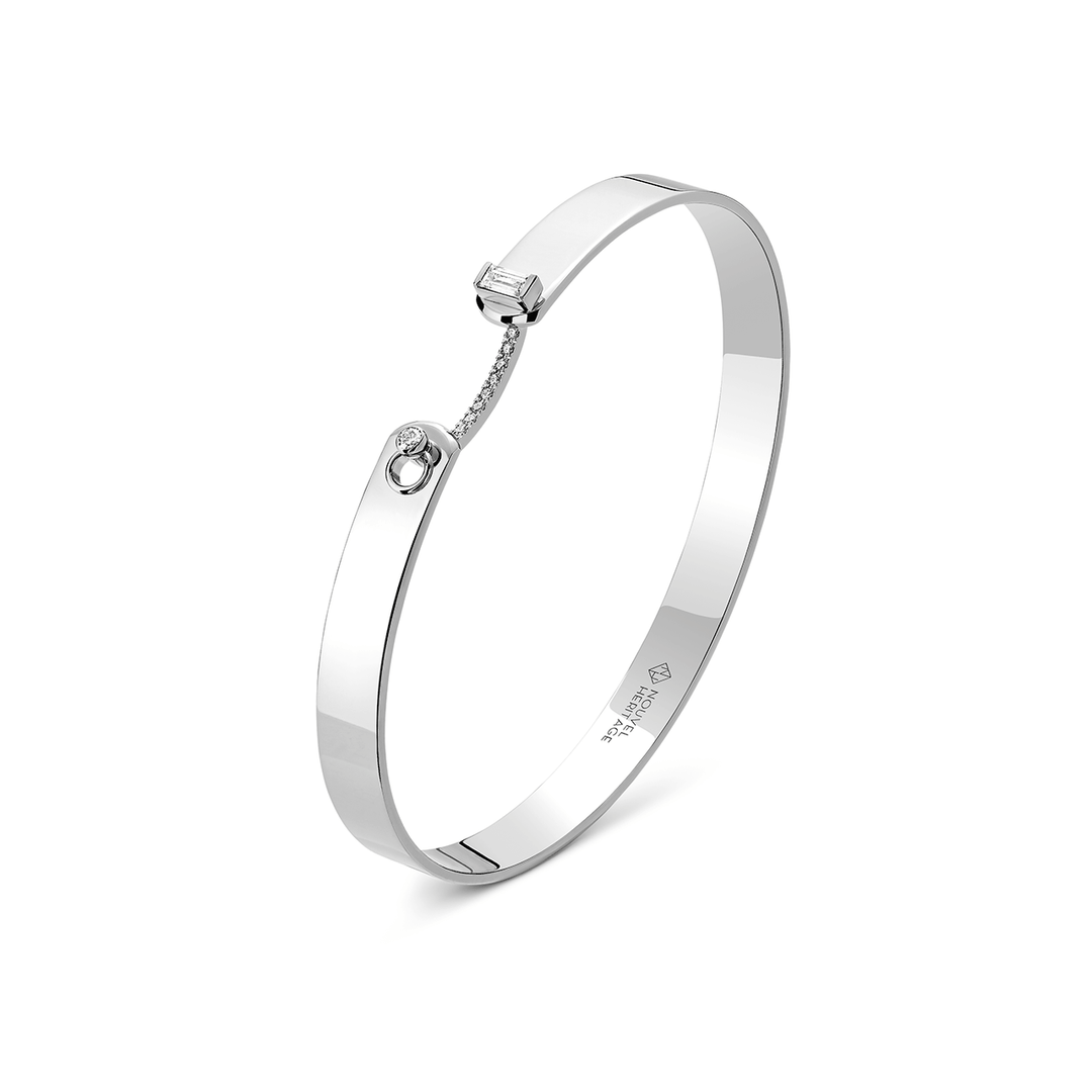 Nouvel Heritage Dinner Date GM Mood 18k White Gold Bangle
