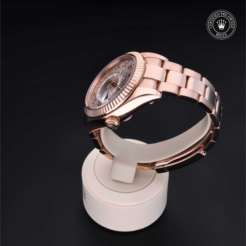 Sky-Dweller M326935-0004