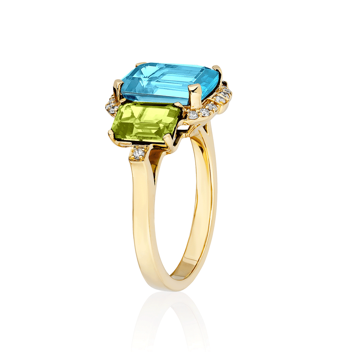 Goshwara Gossip 18k Yellow Gold and Blue Topaz Peridot Three Stone Ring