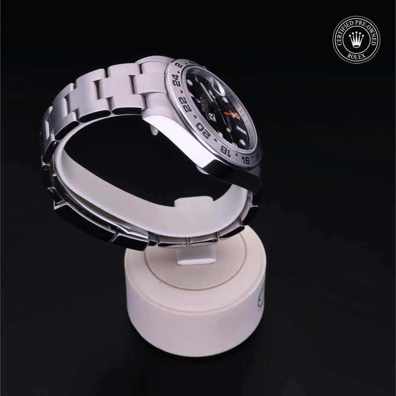 Explorer II M216570-0002