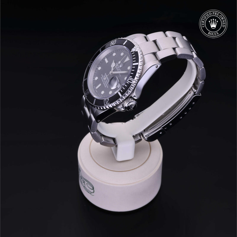 Submariner Date M16610-0006