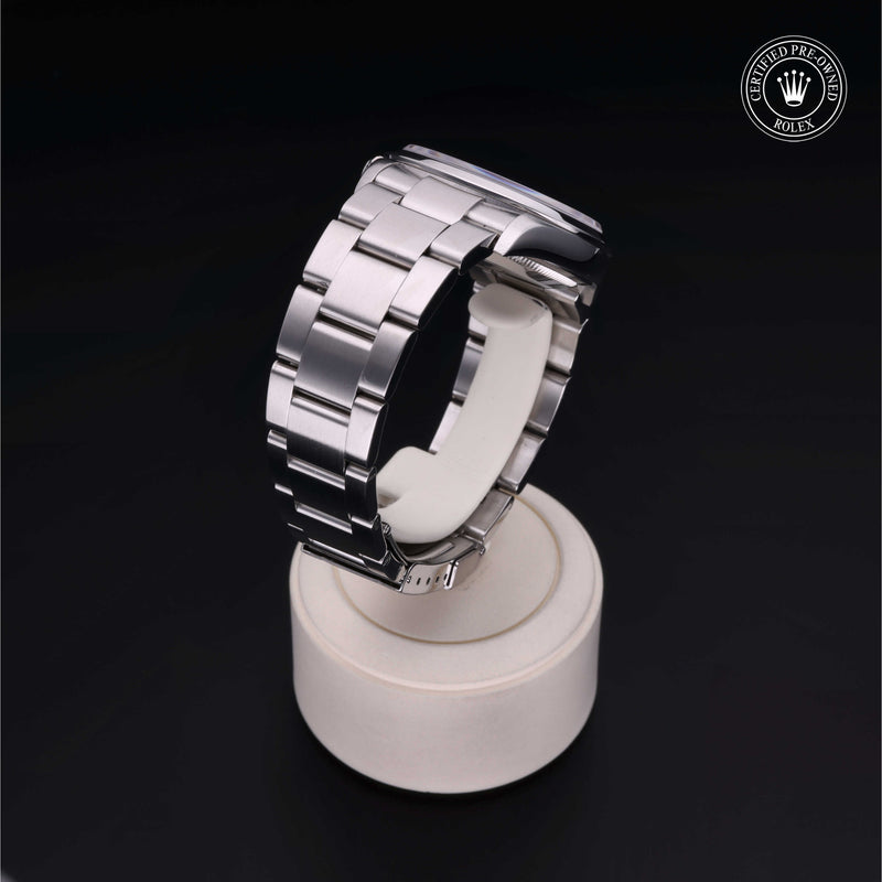 Explorer M114270-0002